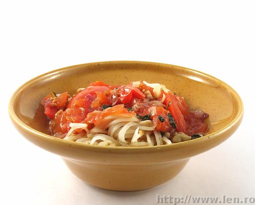 Tomatoes noodles soup