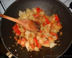 madras_potatoes_before_cheese * 1144 x 922 * (193KB)