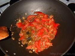 browning_curry_curcuma_onion_garlic_tomato * 1280 x 960 * (309KB)