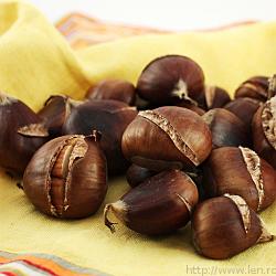 chestnuts * 1592 x 1592 * (891KB)