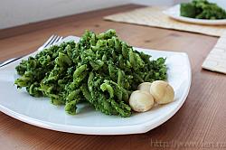 leurda.pesto * 3956 x 2637 * (2.87MB)