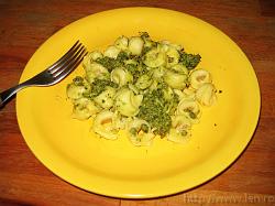 tortellini_with_pesto * 1420 x 1070 * (207KB)